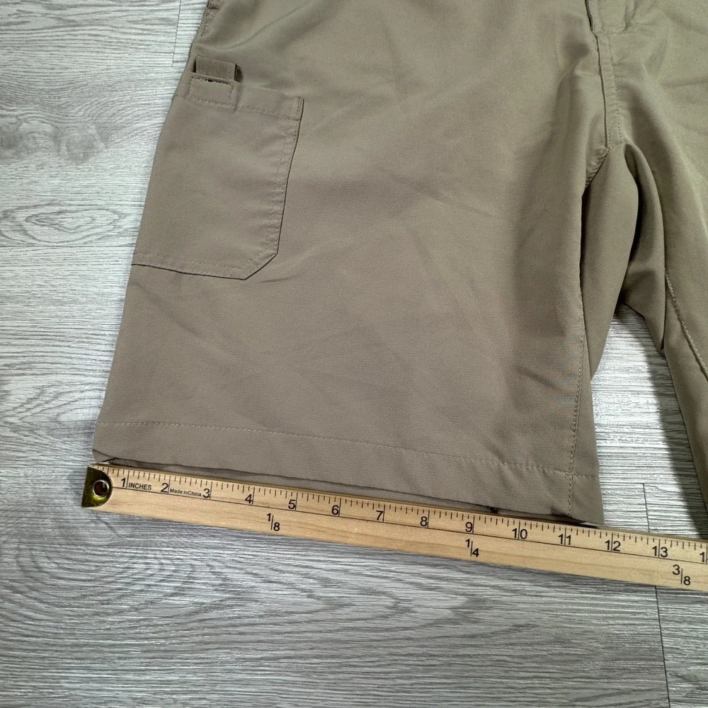 Fintech Men's Performance Fishing Shorts Brown XXL Stretch Cargo Pockets Coastal